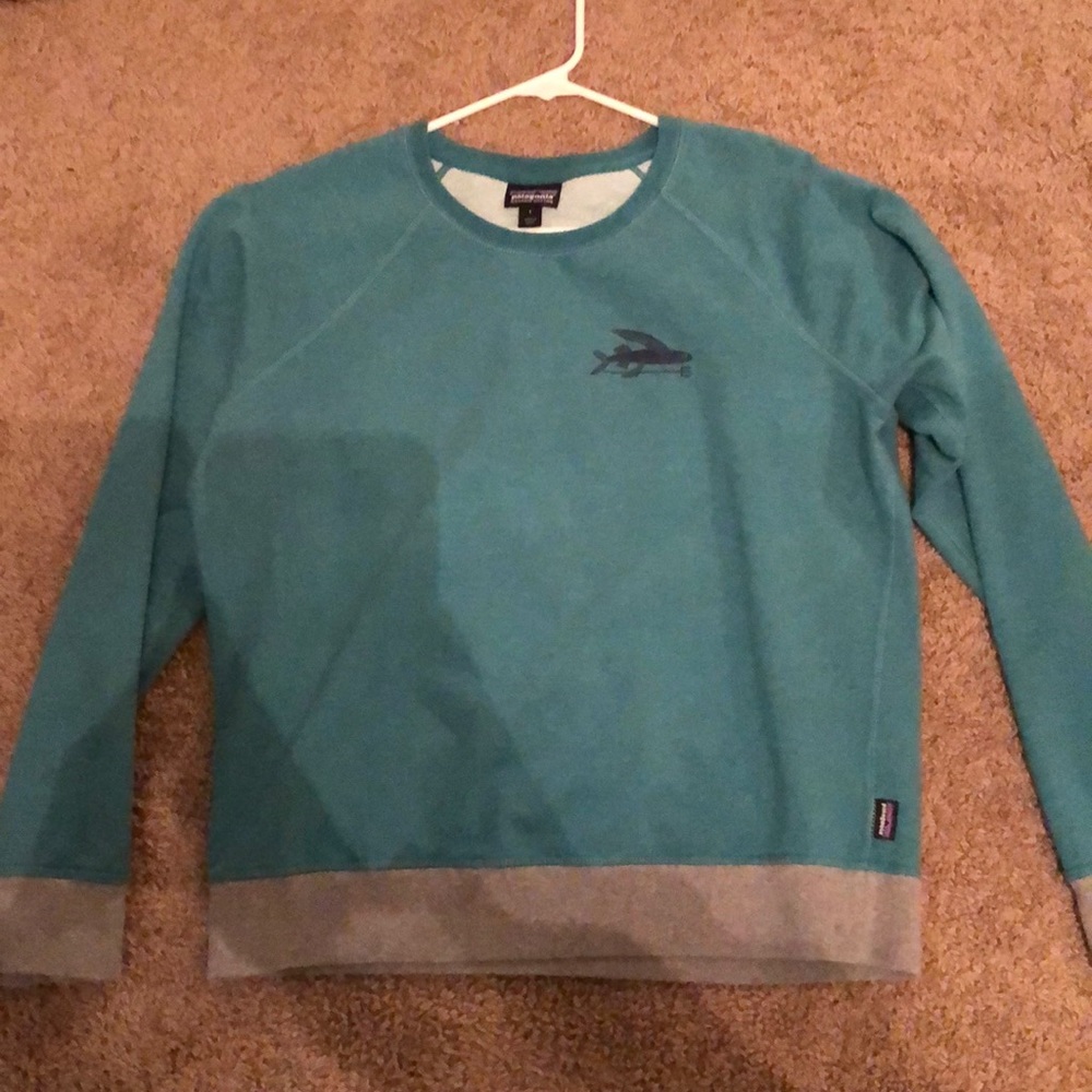 Patagonia women’s crew sweatshirt